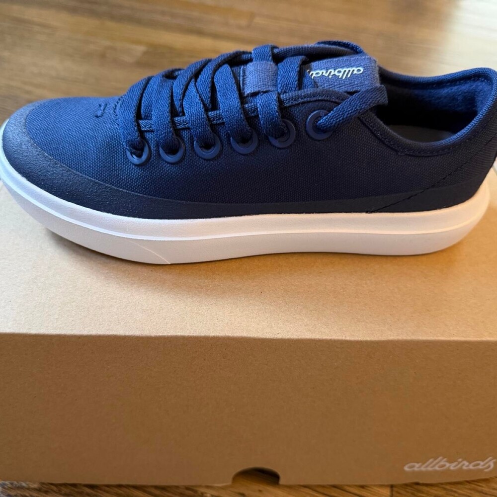 Allbirds navy blue canvas sneakers W6. New in box. #allbirds #comfort